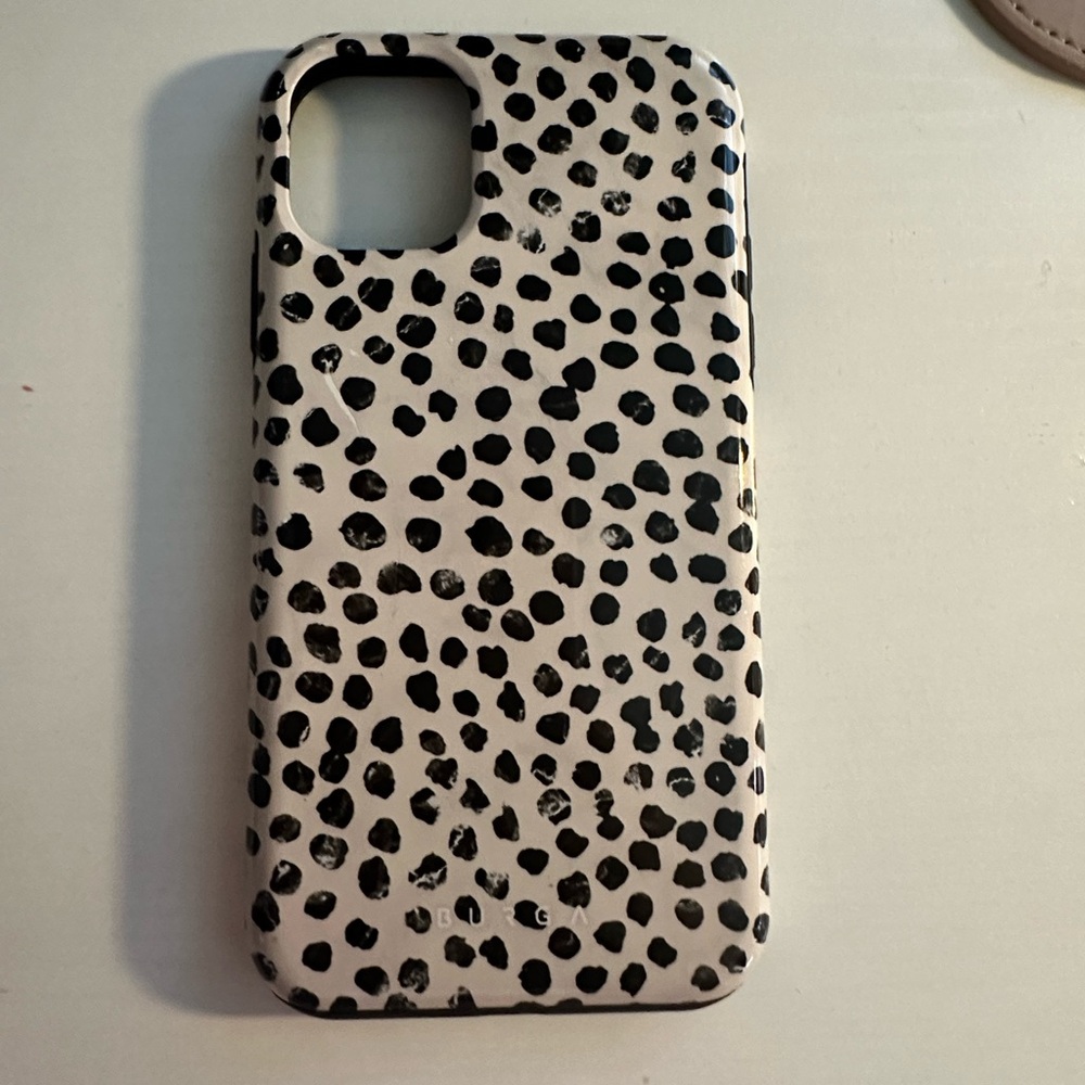 burga almond latte phone case